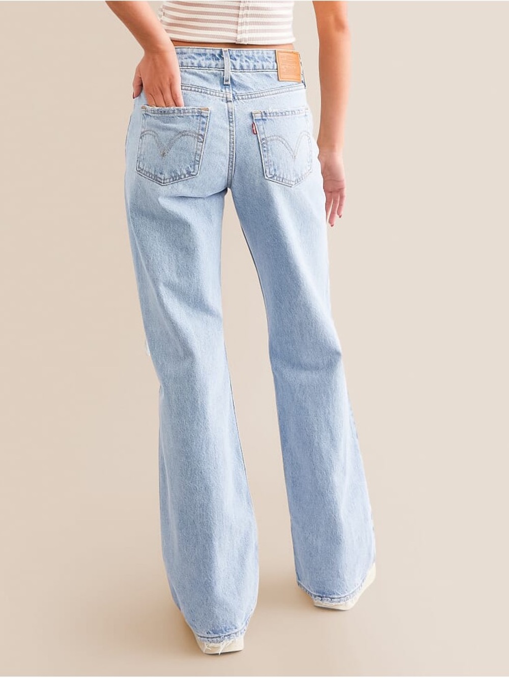 Levi's Low Loose Light Blue Ripped Wide-Leg Jeans Size 25/32 - Picture 3 of 11